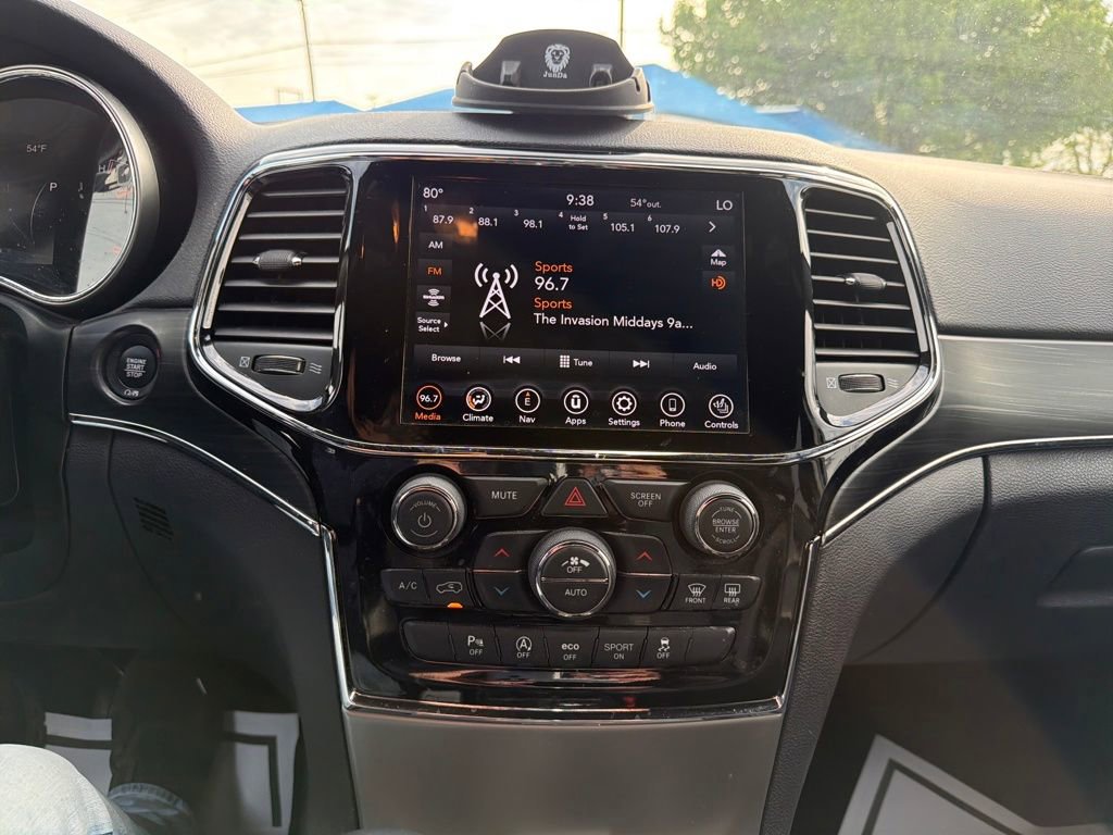 Used 2021 Jeep Grand Cherokee Limited image 21