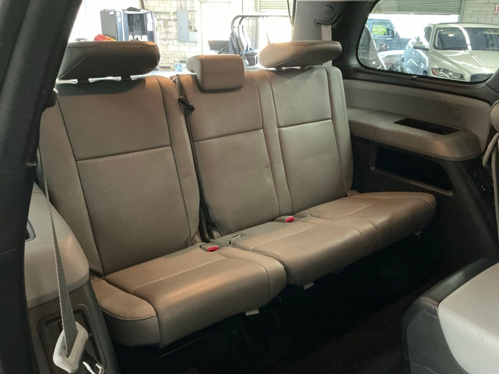 Used 2013 Toyota Sequoia Platinum w/ Preferred Accessory Pkg image 16