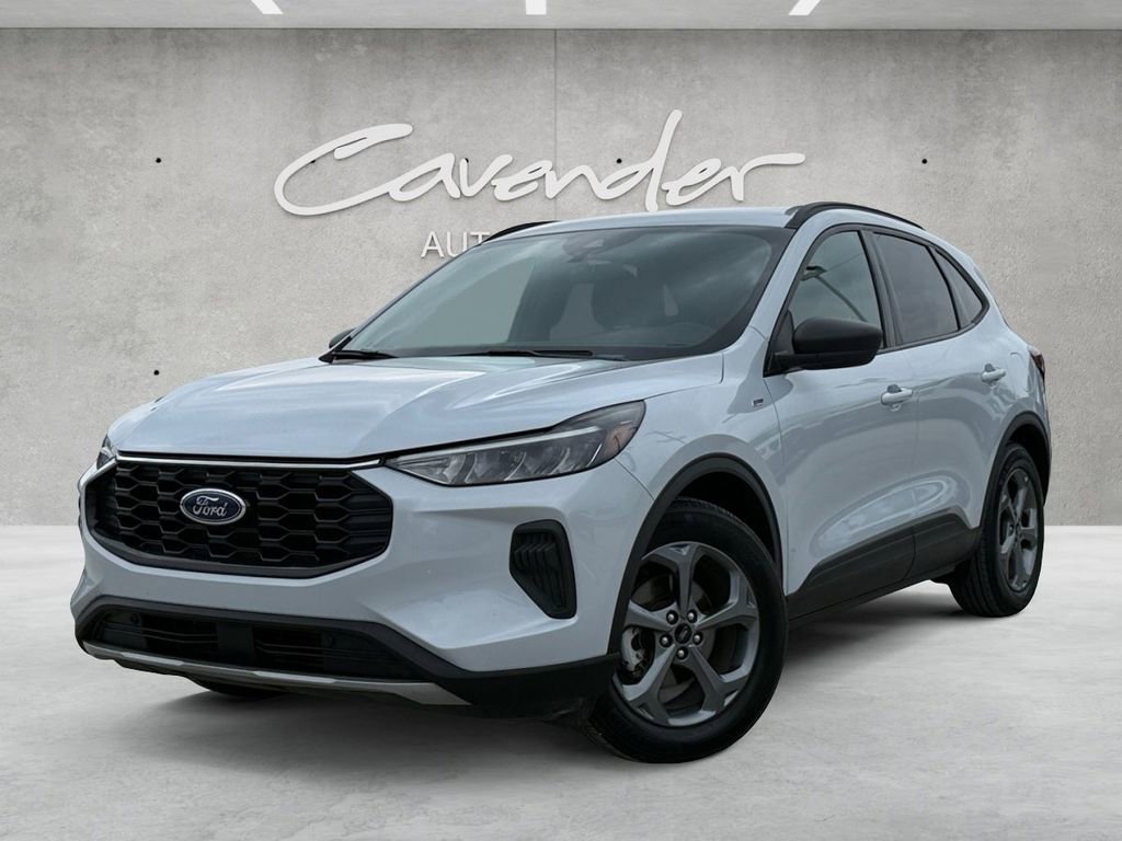 Used 2025 Ford Escape ST-Line image 1