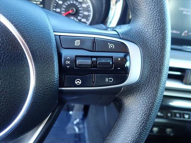 Used 2023 Kia K5 LXS image 12