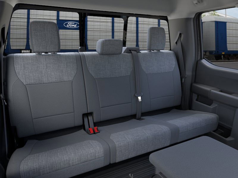 New 2026 Ford F350 XLT w/ FX4 Off-Road Package image 11