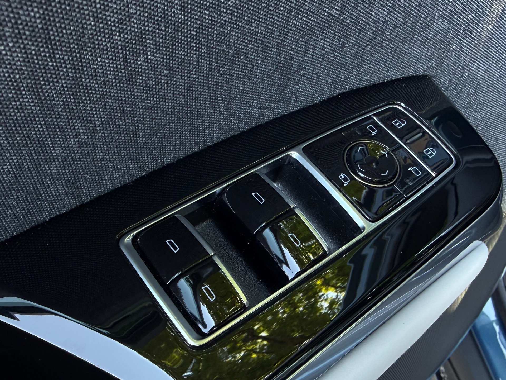 Used 2026 Cadillac Escalade Platinum Luxury RWD image 42