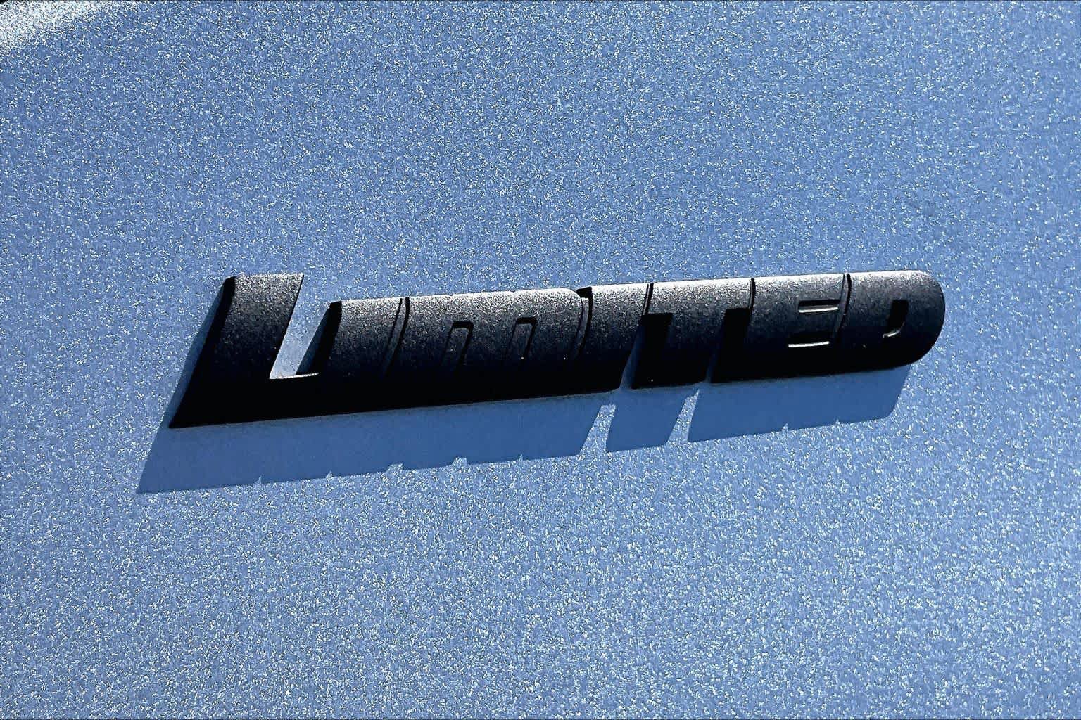 Used 2024 Toyota Tundra Limited w/ TRD Off-Road Package AWD/4WD image 9