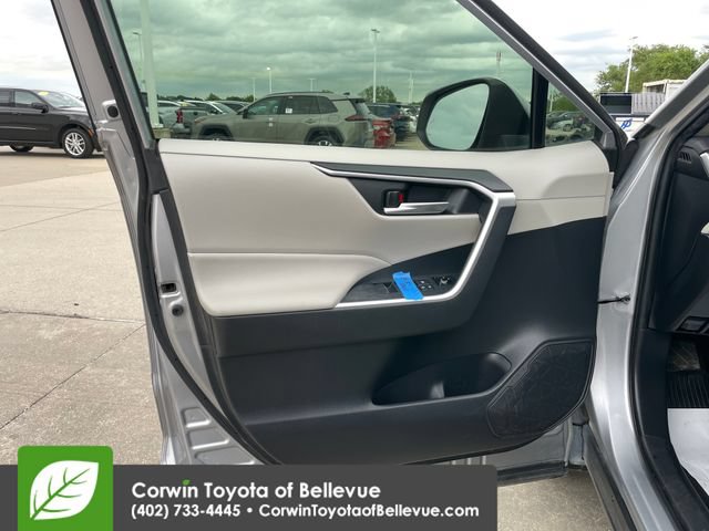 Used 2019 Toyota RAV4 XLE Premium w/ Protection Package FWD image 33