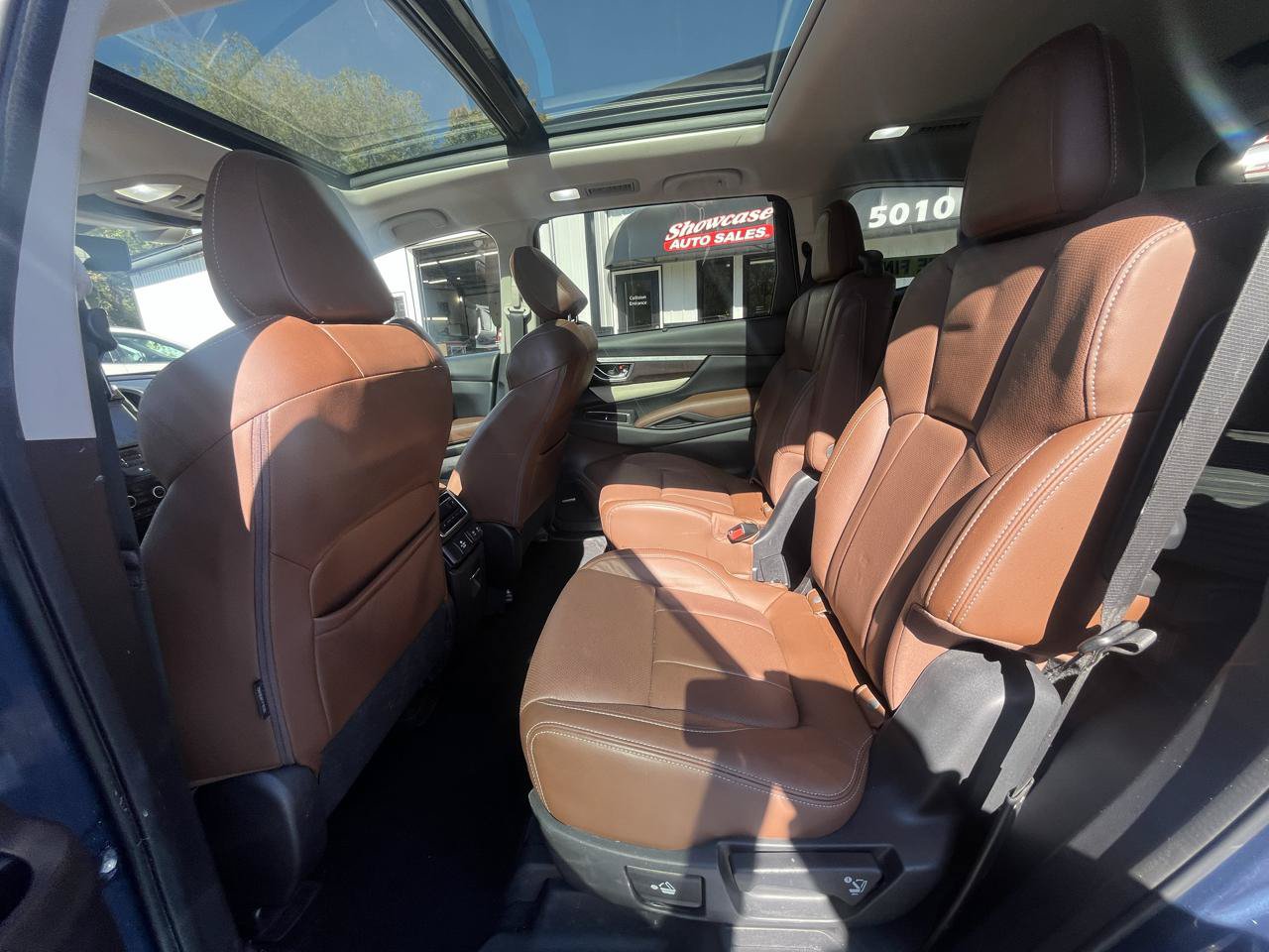 Used 2019 Subaru Ascent Touring w/ Popular Package #3 AWD/4WD image 17