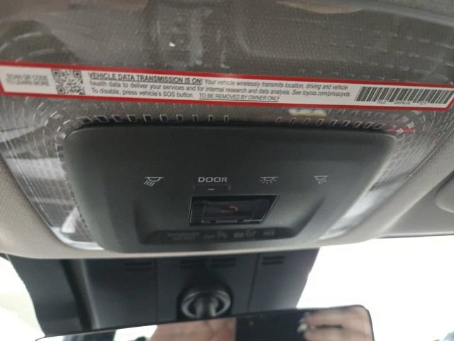 New 2027 Toyota Prius Plug-In Hybrid FWD image 25