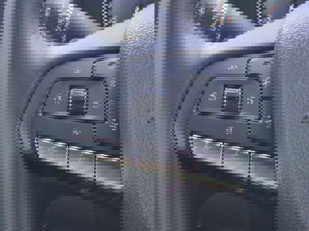 Used 2023 Cadillac XT4 Premium Luxury w/ Cold Weather Package image 23