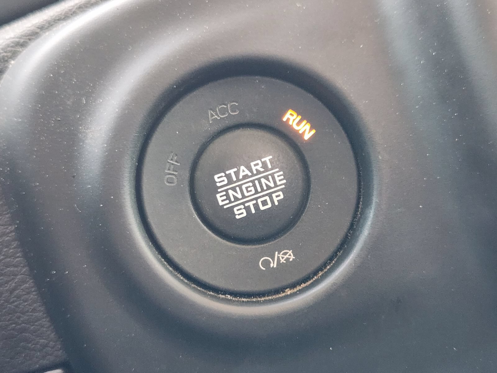 Used 2021 Jeep Gladiator Sport AWD/4WD image 23