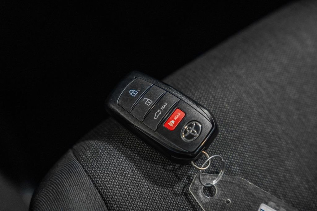 Used 2025 Toyota Camry LE image 42