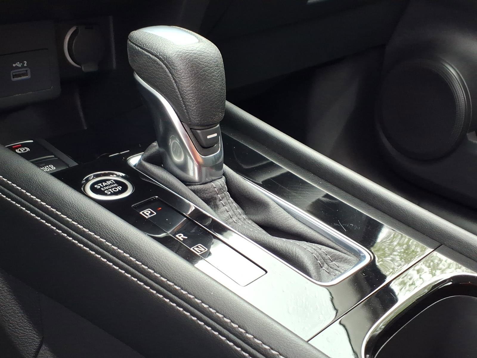 Used 2023 Nissan Kicks SV image 16
