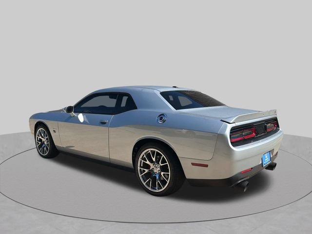 Used 2022 Dodge Challenger R/T RWD image 4