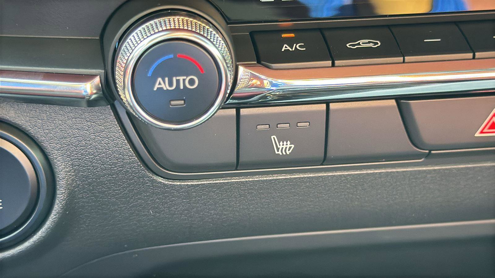 New 2026 MAZDA MAZDA3 2.5 S Hatchback w/ Premium Pkg image 17