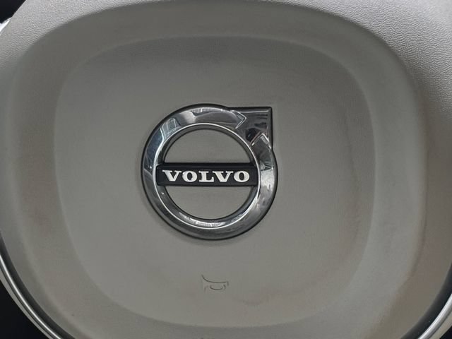 Used 2019 Volvo S60 T5 Momentum w/ Premium Package FWD image 13