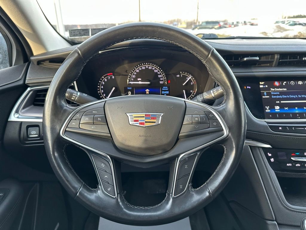 Used 2019 Cadillac XT5 Premium Luxury image 24