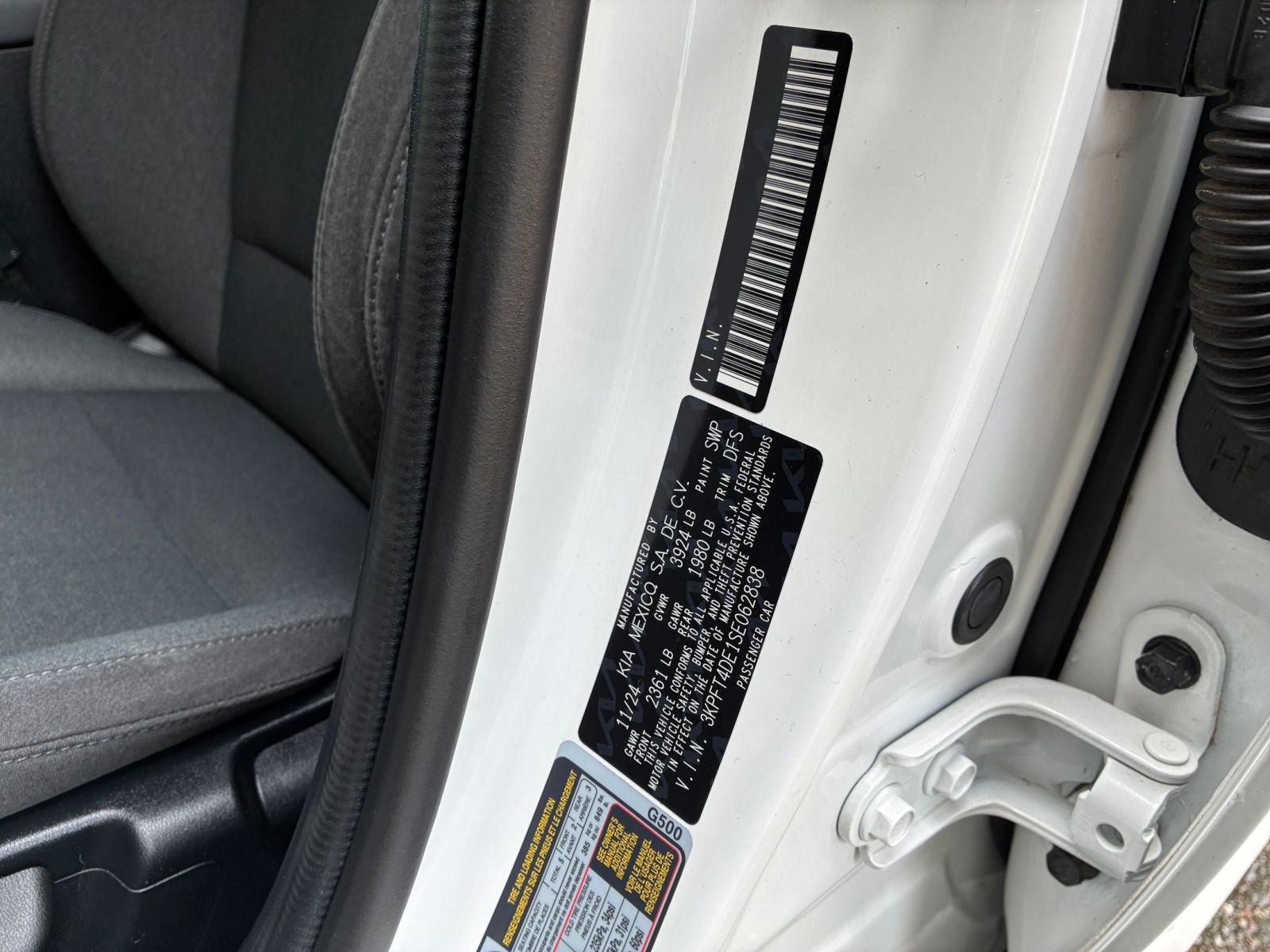 Used 2025 Kia K4 LXS image 29