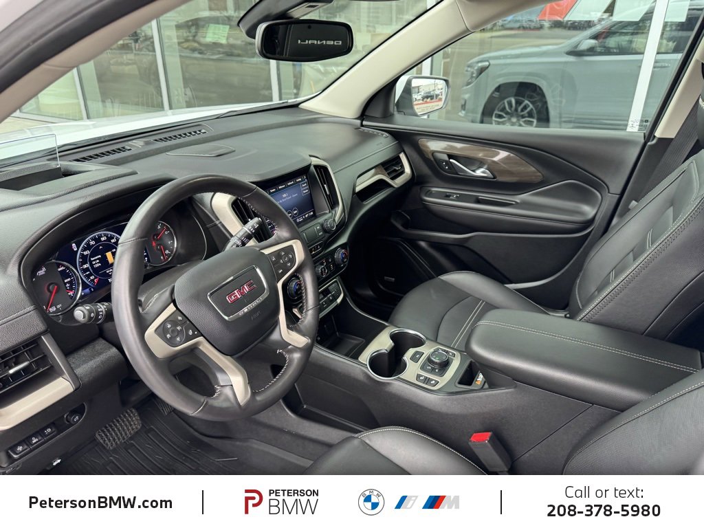 Used 2022 GMC Terrain Denali image 16