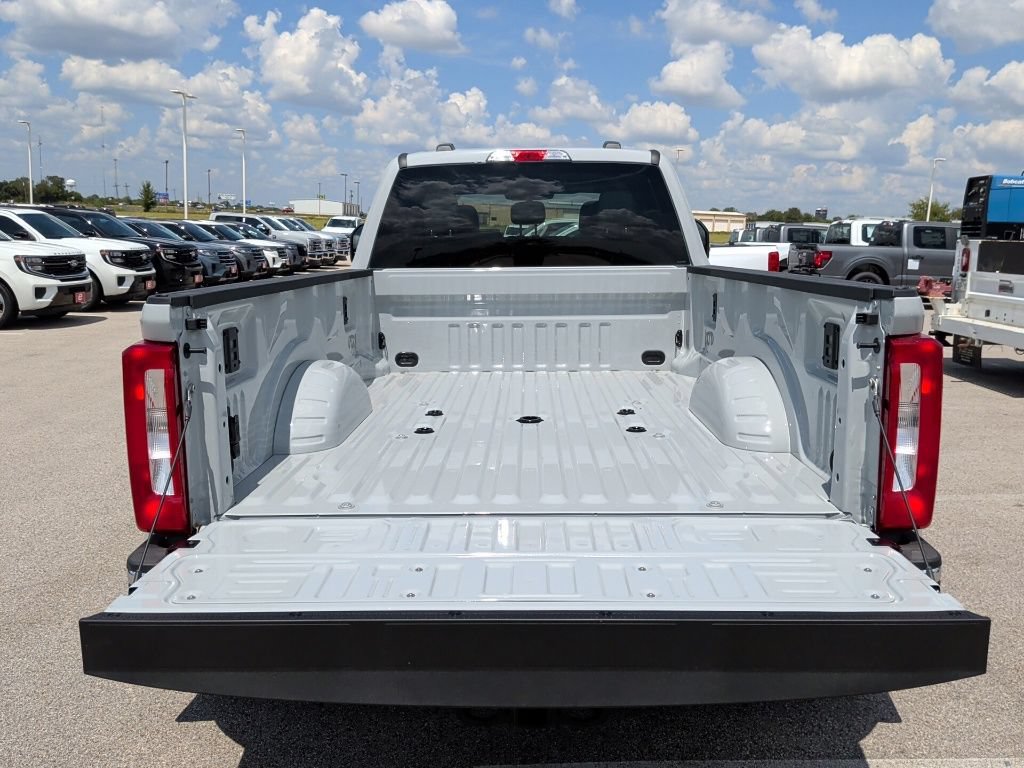 New 2026 Ford F350 XLT AWD/4WD image 36