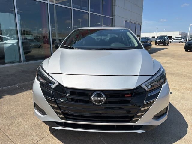 Certified 2025 Nissan Versa SR w/ Trunk Package image 6
