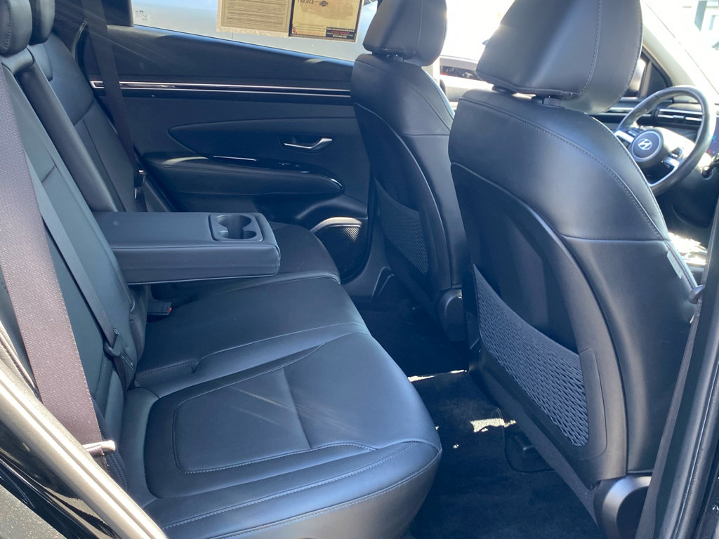 Used 2023 Hyundai Tucson Limited image 13