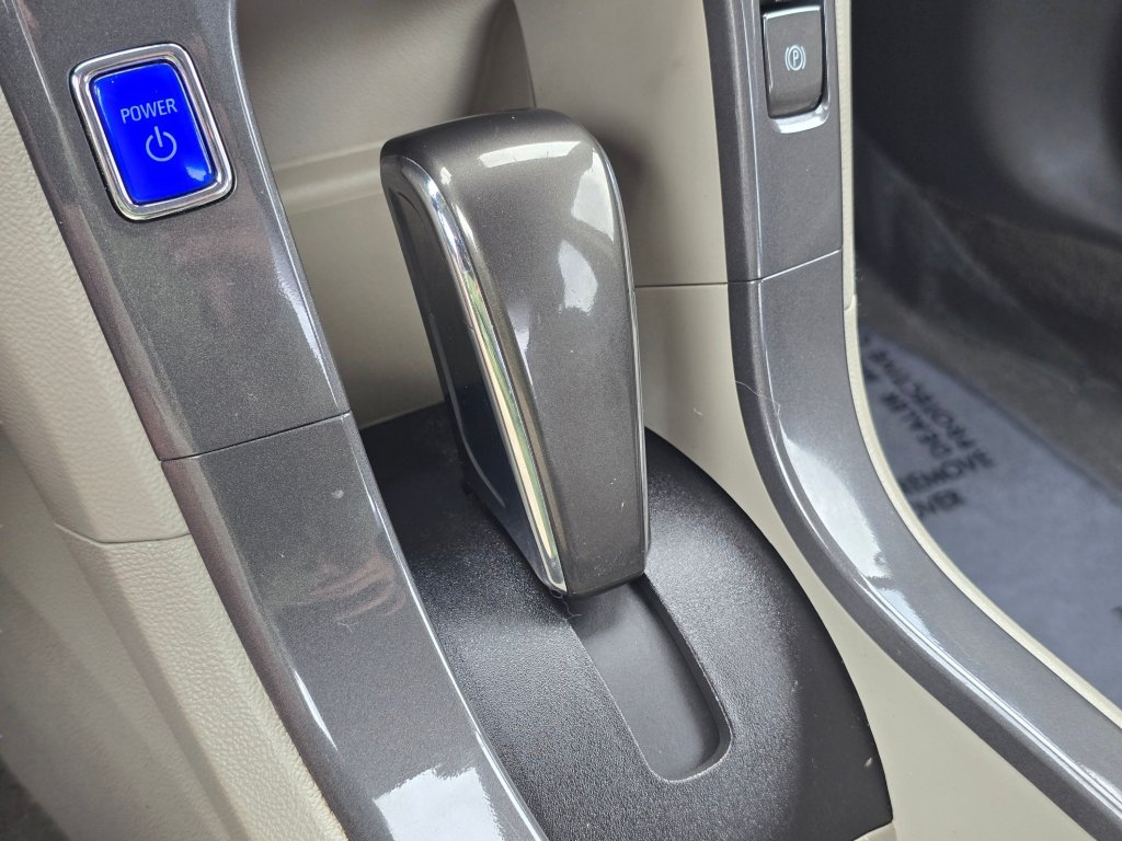 Used 2013 Chevrolet Volt Premium w/ Premium Trim Package FWD image 13