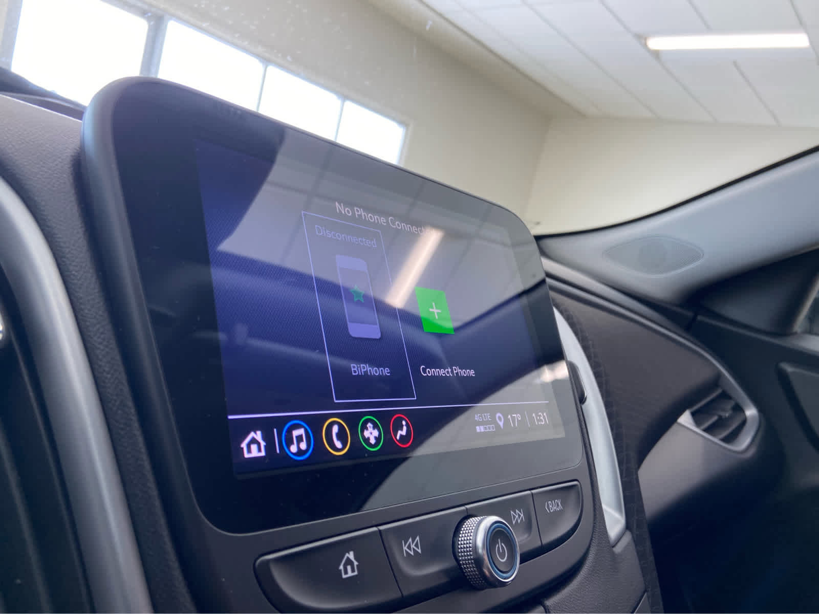 Used 2023 Chevrolet Malibu LT image 24