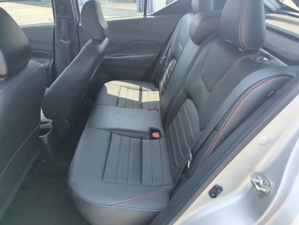 Used 2019 Nissan Kicks SR w/ SR Premium Package FWD image 28