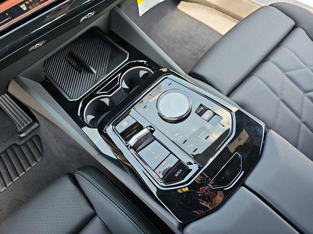 New 2026 BMW 540i xDrive image 25