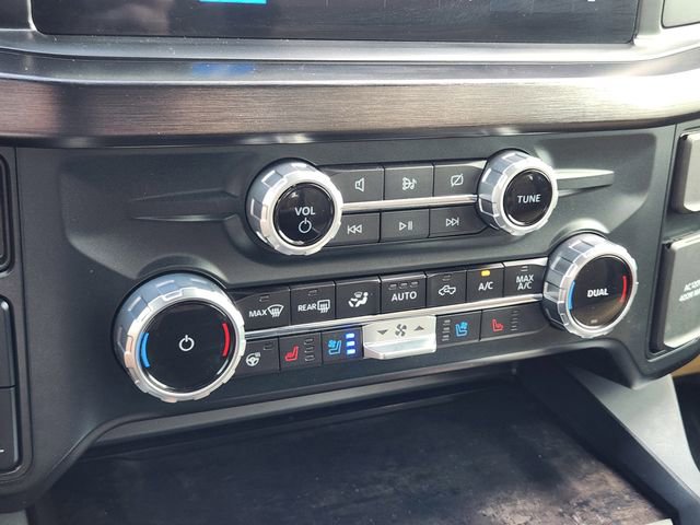 Used 2023 Ford F350 Lariat w/ FX4 Off-Road Package image 19