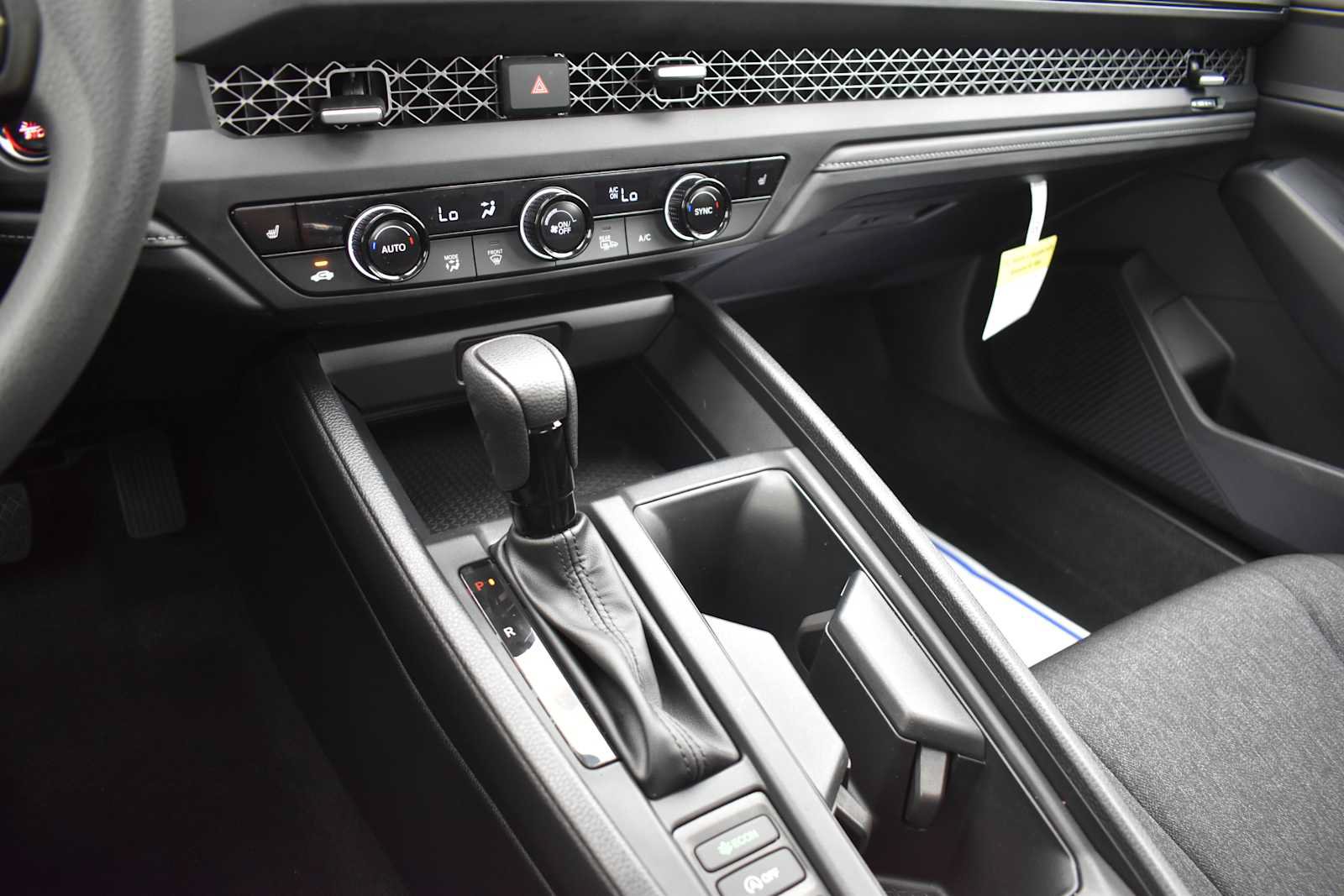 Used 2025 Honda Accord SE image 24