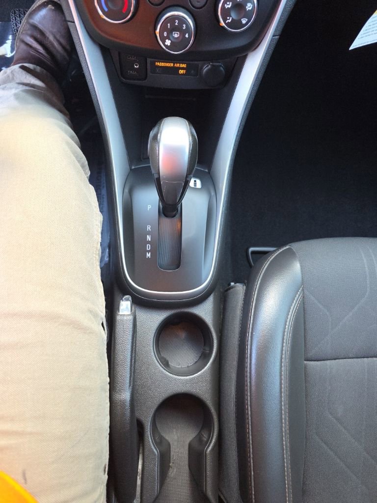 Used 2022 Chevrolet Trax LT image 19