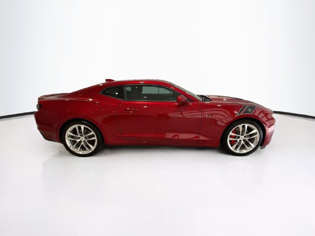 Used 2021 Chevrolet Camaro LT w/ Wild Cherry Design Package 1 RWD image 8
