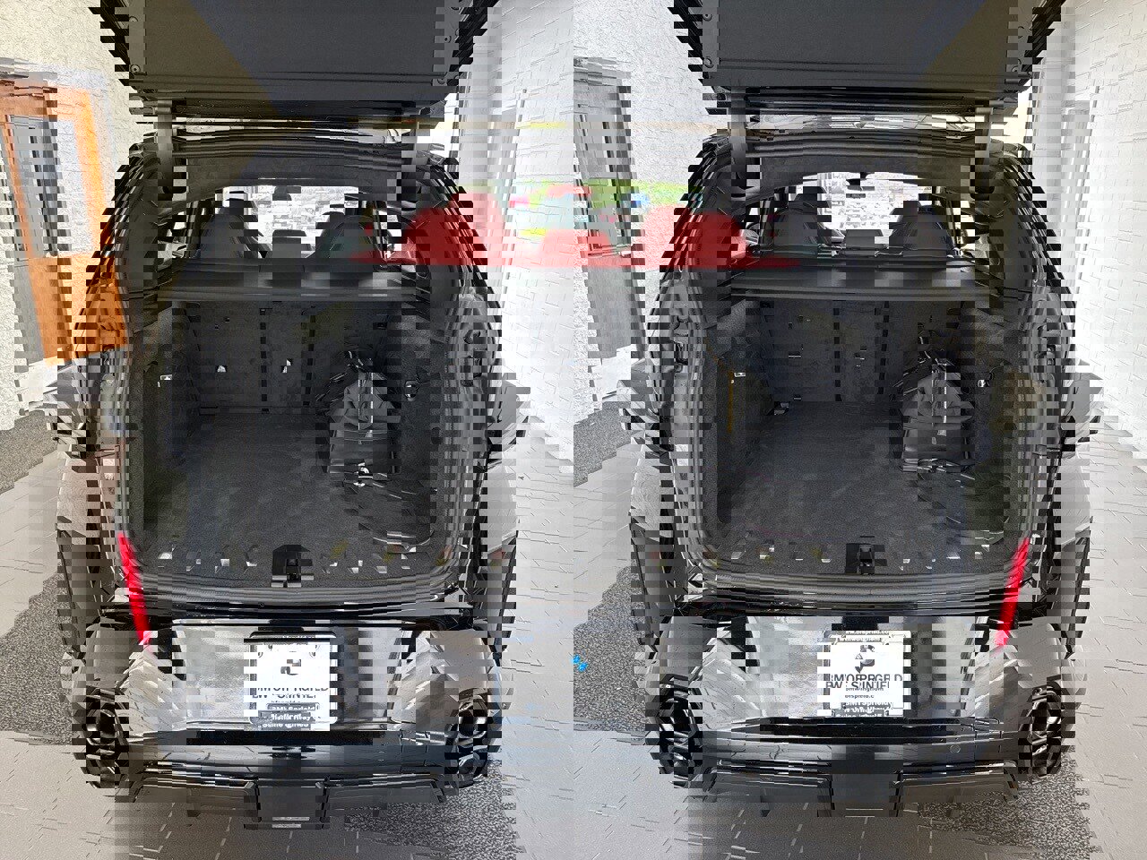New 2026 BMW XM Label Red image 9