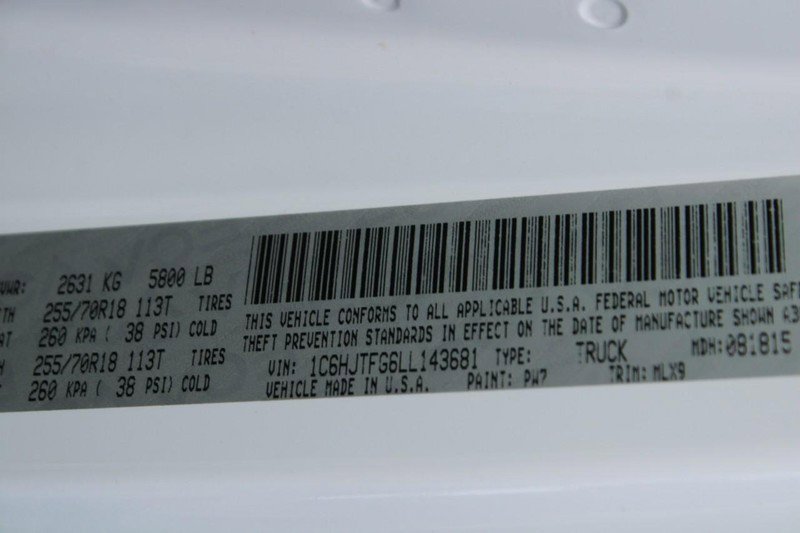 Used 2020 Jeep Gladiator Overland w/ LED Lighting Group image 18