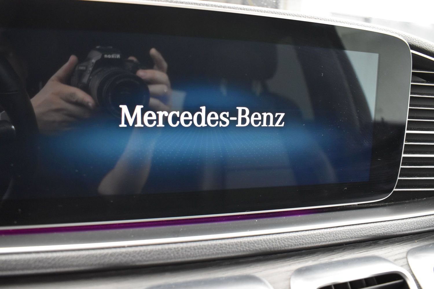 Used 2021 Mercedes-Benz GLE 350 4MATIC image 9
