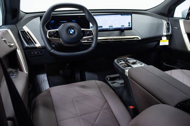 New 2026 BMW iX xDrive45 image 21