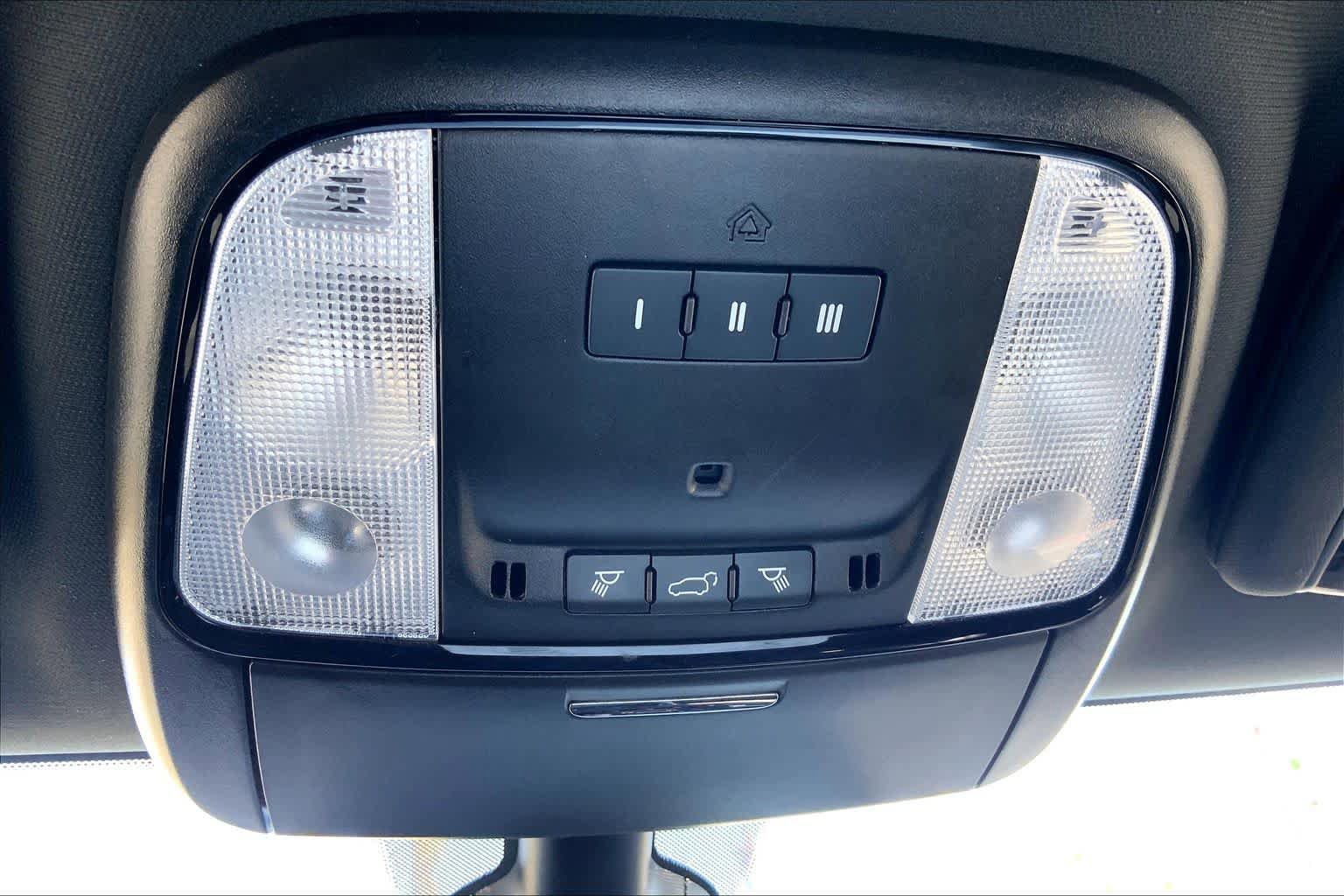 Used 2022 Dodge Durango R/T AWD/4WD image 33