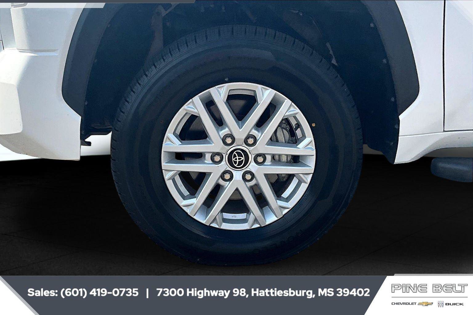 Used 2023 Toyota Tundra SR5 w/ SR5 Premium Package AWD/4WD image 8