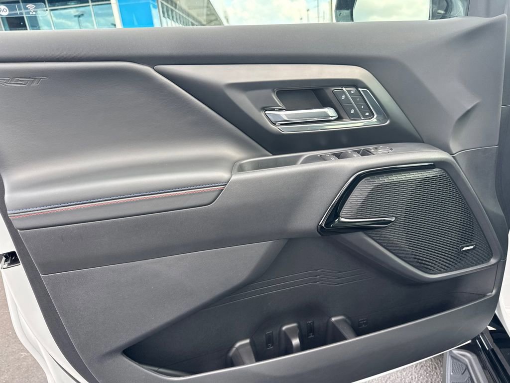 New 2024 Chevrolet Silverado EV RST AWD/4WD image 11