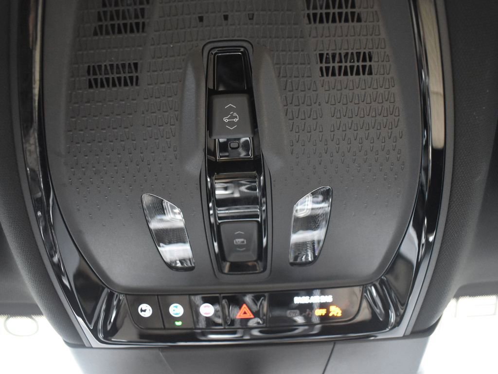 Certified 2024 Cadillac Lyriq Sport w/ Nappa Leather Package image 21