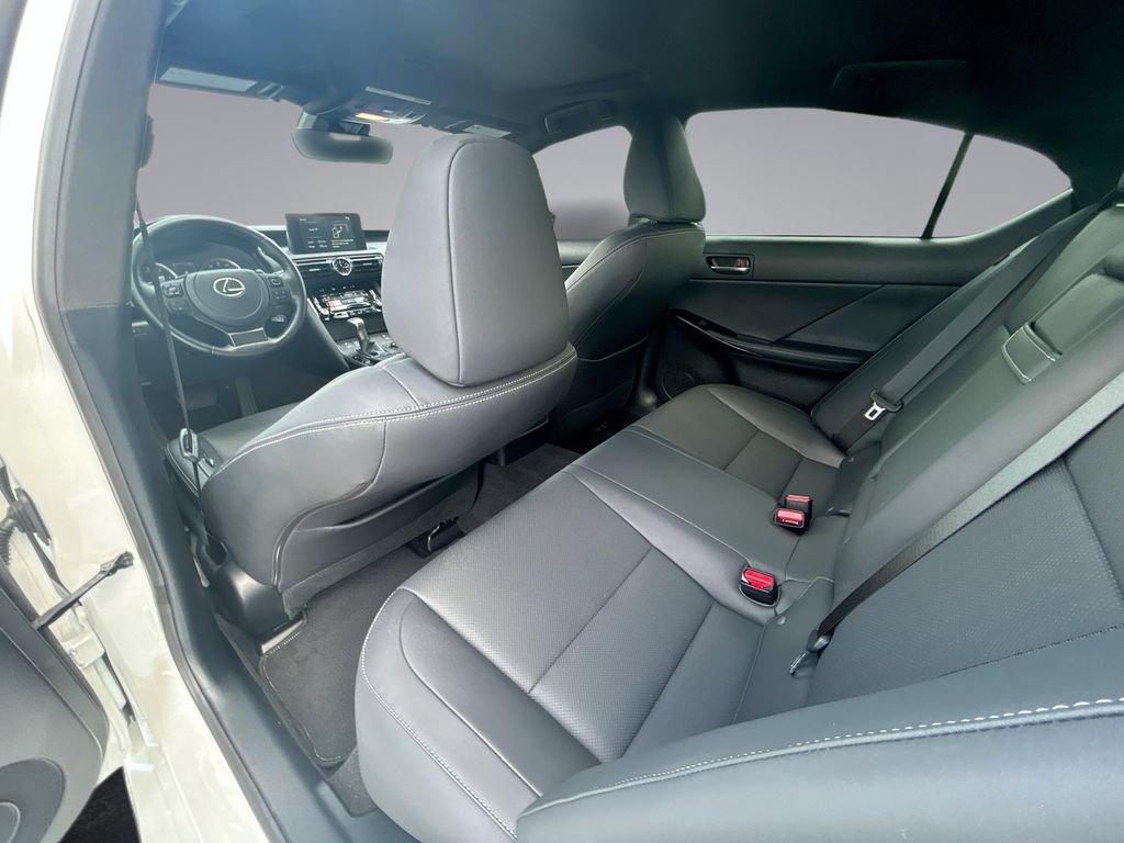 Used 2023 Lexus IS 300 w/ Comfort Package RWD image 33