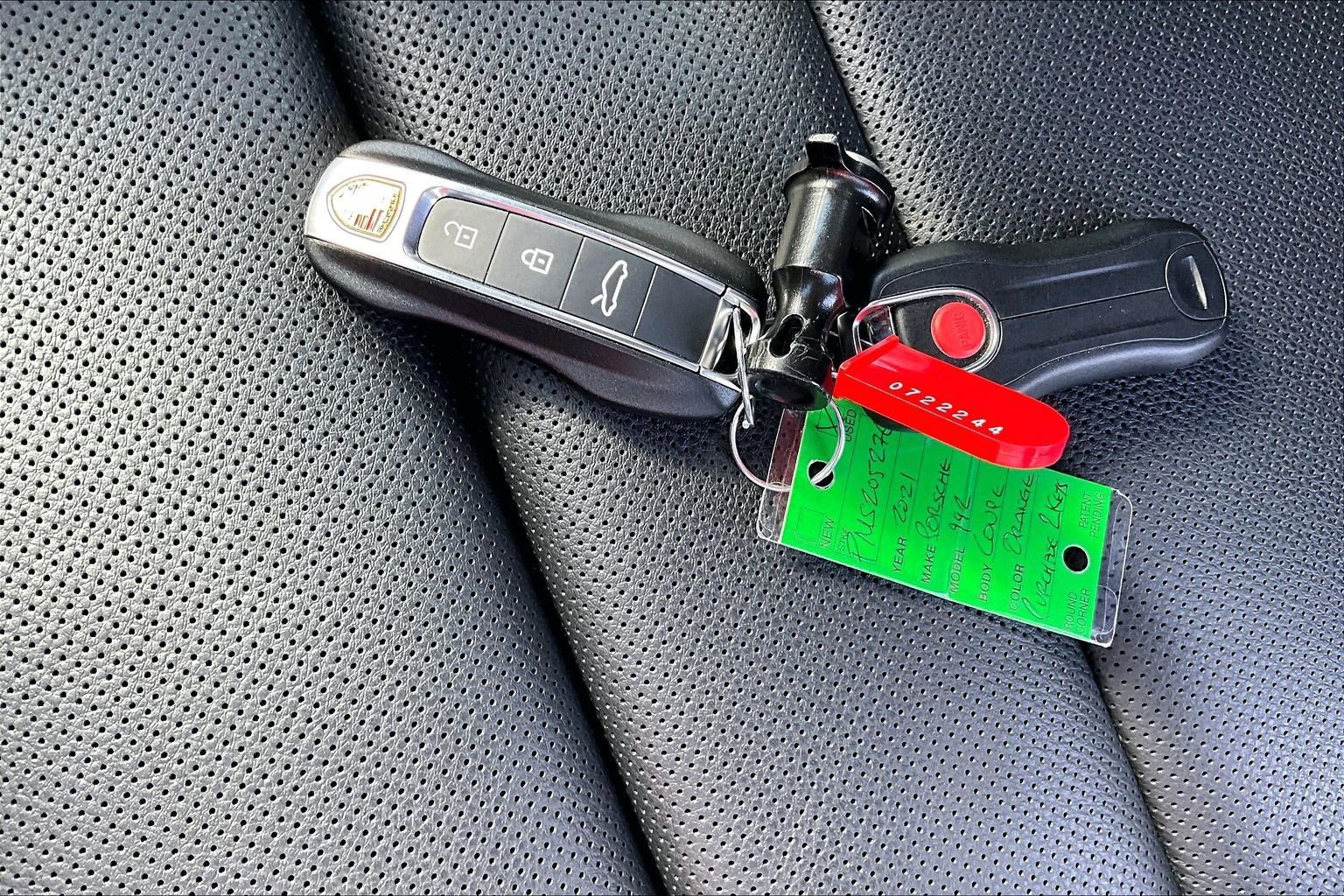 Used 2021 Porsche 911 Carrera image 11