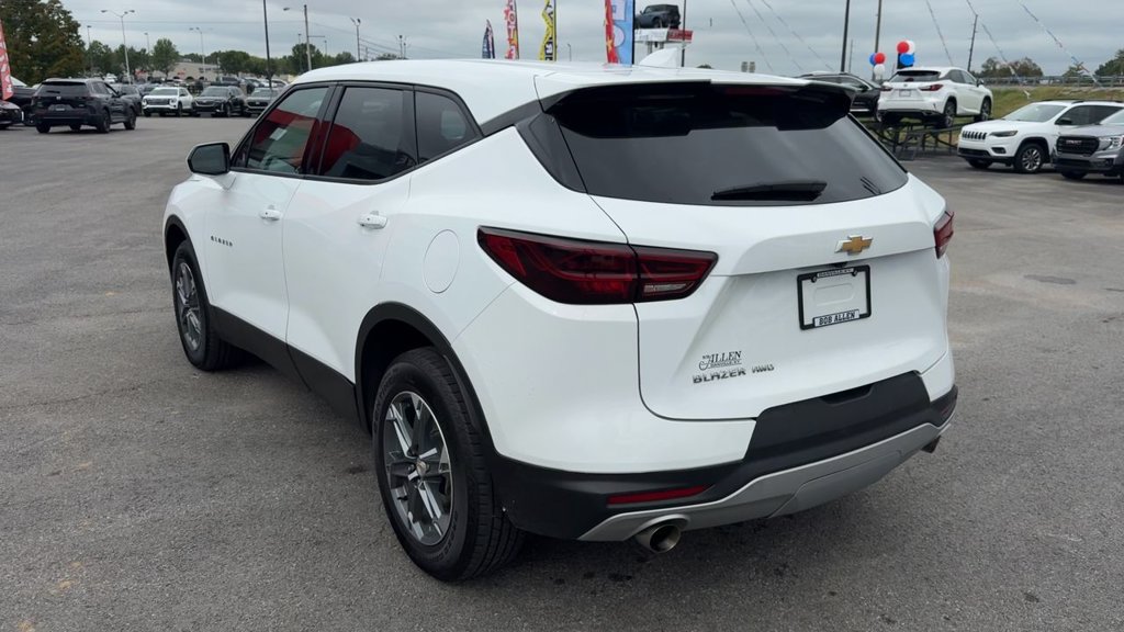 Used 2025 Chevrolet Blazer LT AWD/4WD image 5