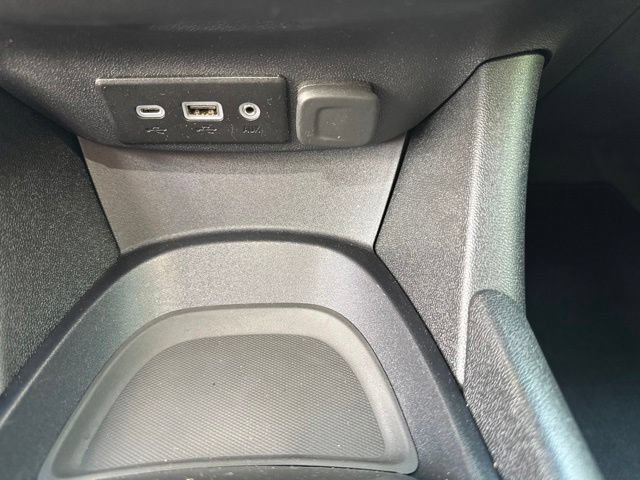 Used 2025 Chevrolet Malibu RS FWD image 19
