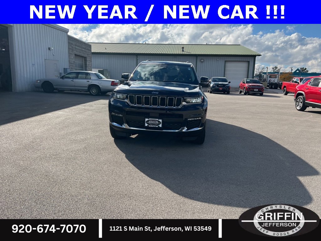 Used 2024 Jeep Grand Cherokee L Limited image 4