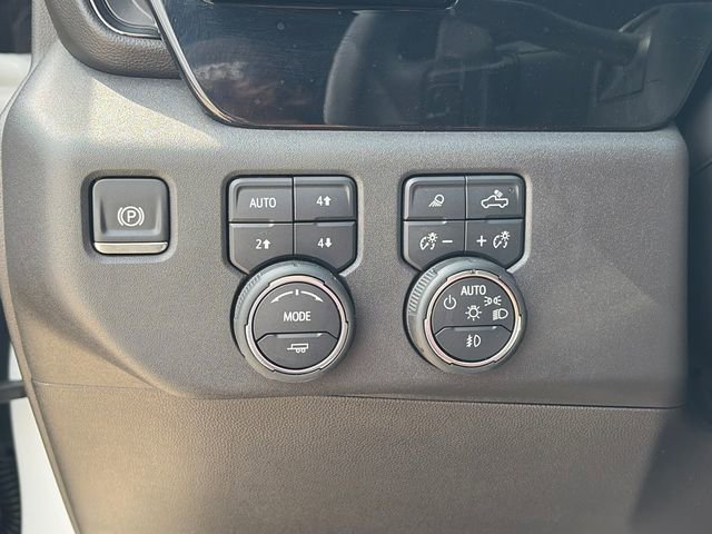 Used 2024 Chevrolet Silverado 1500 ZR2 image 23