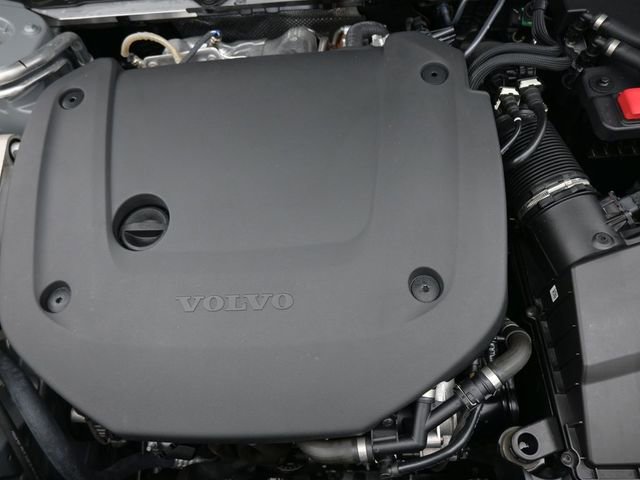 Used 2024 Volvo XC90 B6 Plus w/ Protection Package image 36