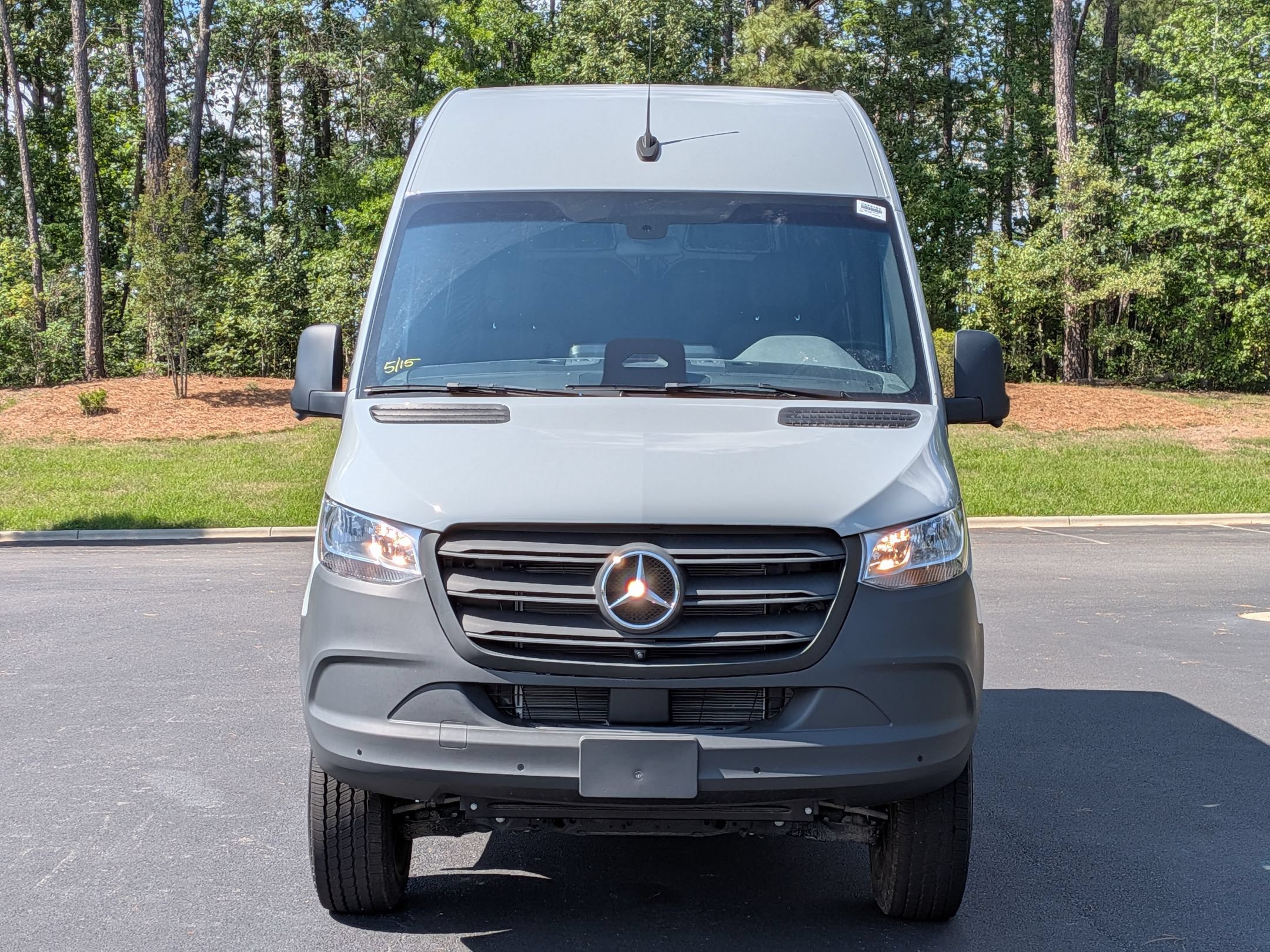 New 2025 Mercedes-Benz Sprinter 2500 image 3