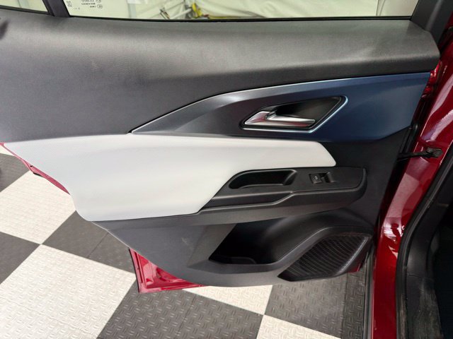 New 2026 Chevrolet Equinox EV LT AWD/4WD image 21