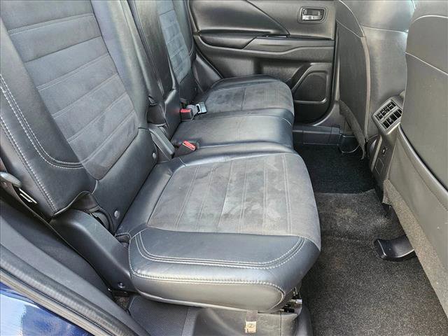 Used 2019 Mitsubishi Outlander SE image 21