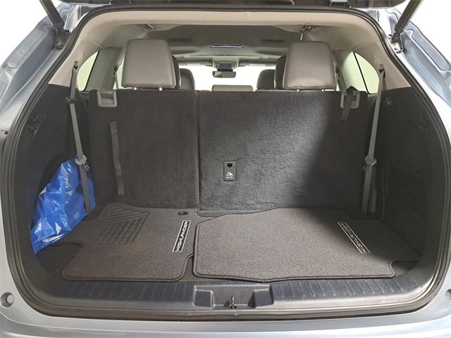 Used 2023 Toyota Highlander XLE image 8